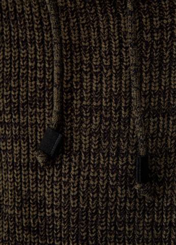 Оливковый (хаки) демисезонный свитер Pull & Bear
