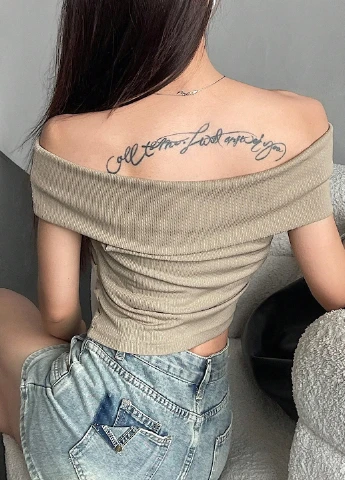 Футболка SHEIN - (332312586)