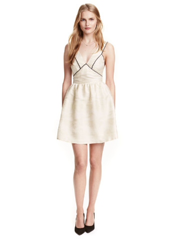 Молочное кэжуал платье колокол H&M