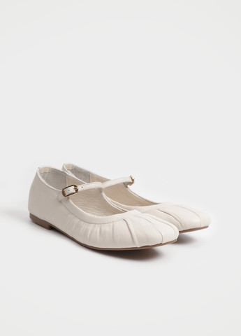 URBAN TRACE Туфлі мері джейн молочний з натуральна шкіра, китай — літо (331020797)