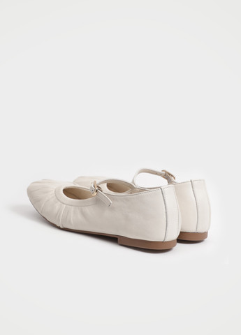 URBAN TRACE Туфлі мері джейн молочний з натуральна шкіра, китай — літо (331020797)