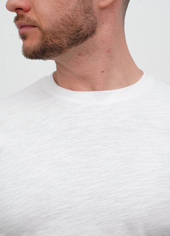 Белая футболка Trend Collection