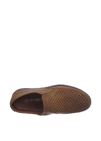 Туфлі Cliford однотонні коричневі кежуали