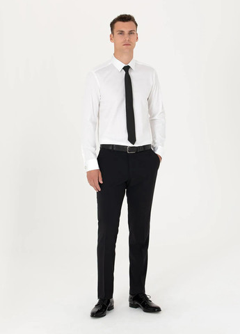 Белая классическая рубашка однотонная Pierre Cardin