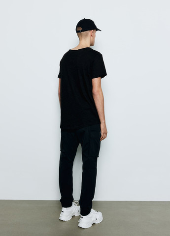 Чорна футболка H&M