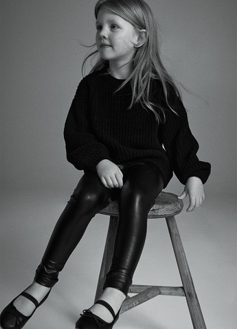 Черные демисезонные леггинсы H&M