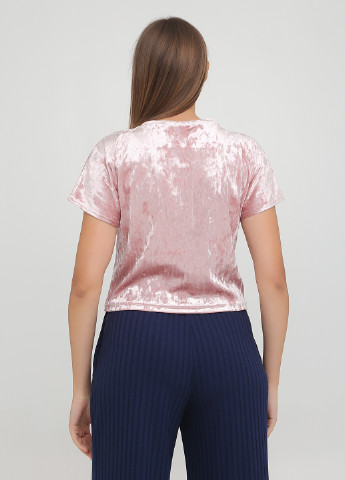 Светло-розовая летняя футболка Fleri
