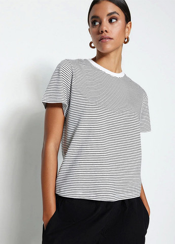 Футболка Trendyol - (330224176)