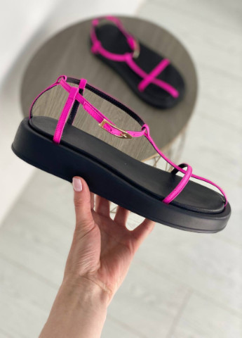 Розовые босоножки shoesband Brand без застежки