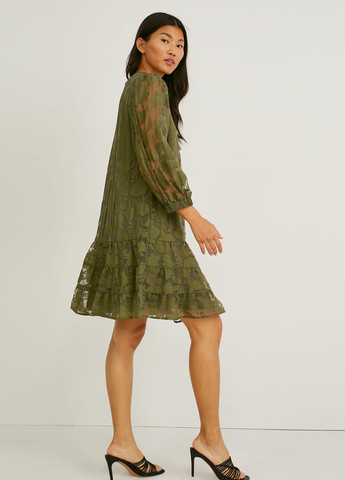 Оливковое (хаки) кэжуал платье C&A с цветочным принтом