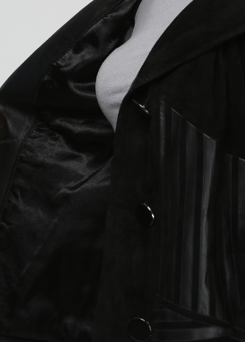 Черная демисезонная куртка замшевая Elibol