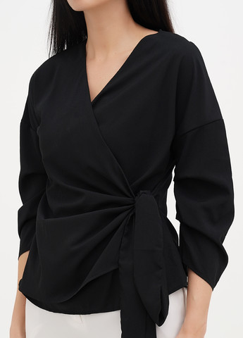 Чёрная блуза на запах Zara