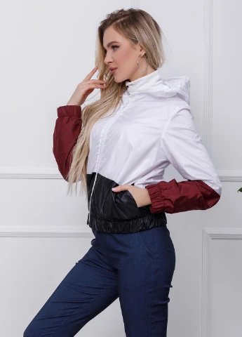 Чорна демісезонна куртки ISSA PLUS