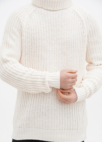 Белый зимний свитер Terranova
