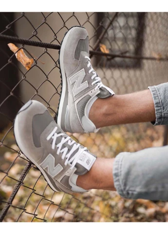 Сірі кросівки демісезон New Balance