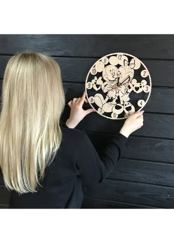 Детские настенные часы «Микки Маус» 7Arts (253566740)