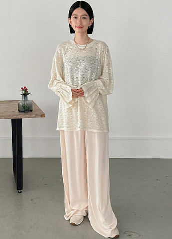 Молочна блуза SHEIN