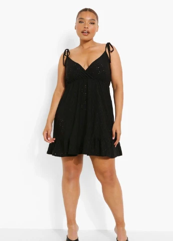 Черное кэжуал платье Boohoo с цветочным принтом