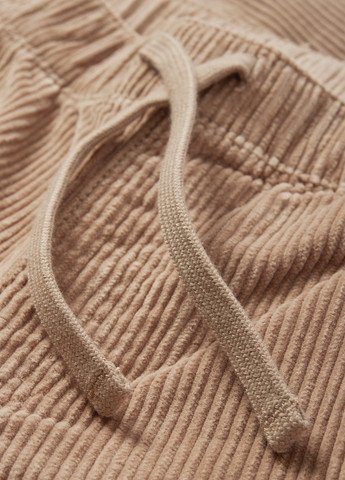 Бежевые кэжуал демисезонные брюки карго C&A