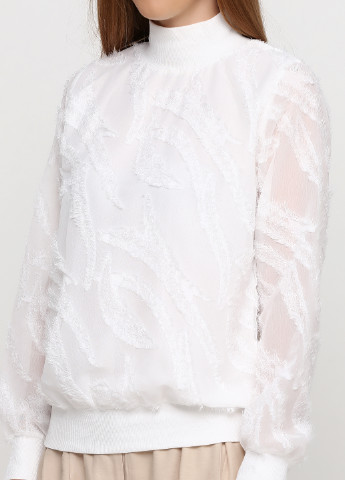 Білий демісезонний светр хомут M & G