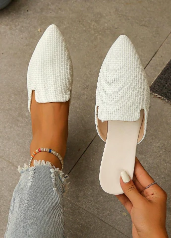 Белые туфли SHEIN