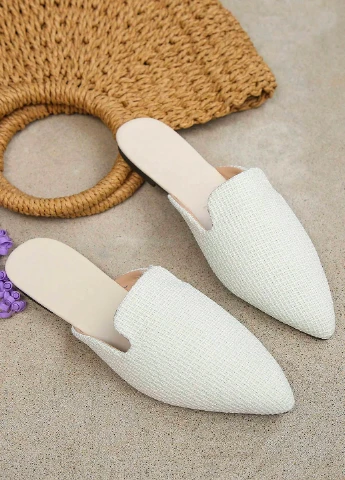 Белые туфли SHEIN