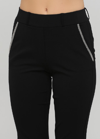 Черные кэжуал демисезонные укороченные, зауженные брюки Alba Moda