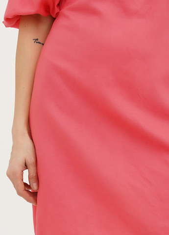 Розовое кэжуал платье а-силуэт H&M однотонное