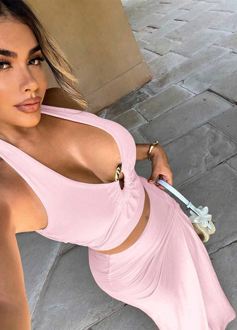 Светло-розовый летний комплект (топ, юбка) SHEIN