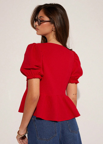 Червона блуза з баскою SHEIN