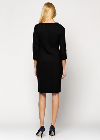 Черное кэжуал платье Comma