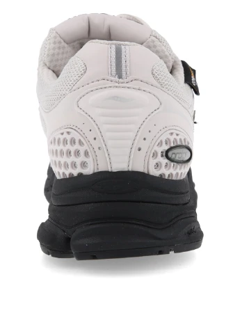 Белые всесезонные кроссовки Saucony PROGRİD TRİUMPH 4 GORPCORE