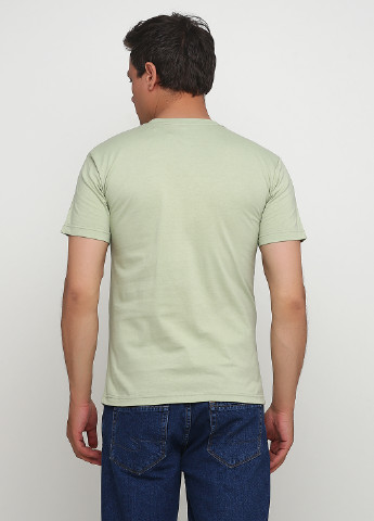 Светло-зеленая летняя футболка Blue 84