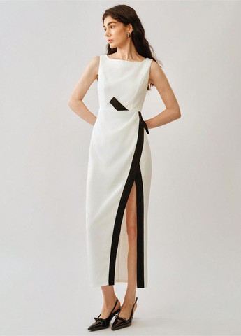 Черно-белое деловое платье футляр SHEIN колор блок