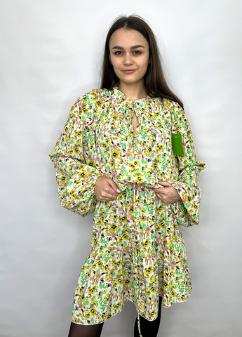 Комбинированное кэжуал платье клеш Missguided с цветочным принтом