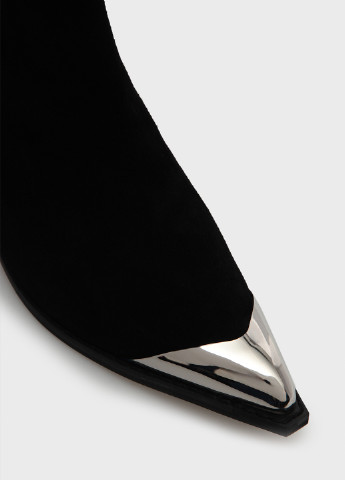 Осенние ботинки челси Calvin Klein с металлическим носком из натуральной замши