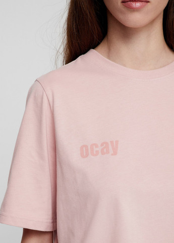 Розовая летняя футболка Ocay