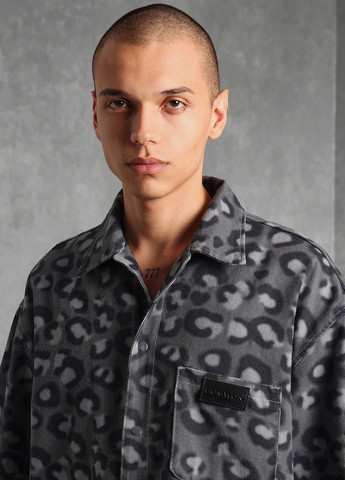 Серый летний костюм (рубашка, шорты) с шортами SHEIN