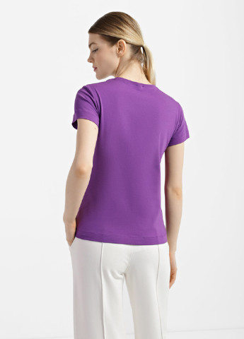 Фиолетовая летняя футболка Promin