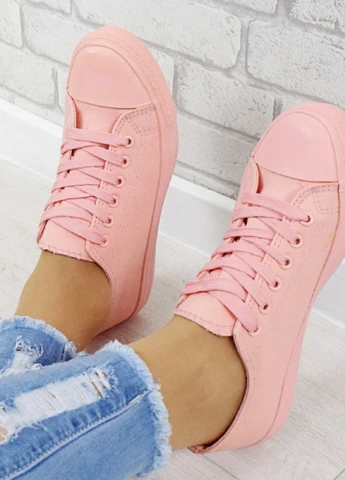 Розовые кеды Pretty