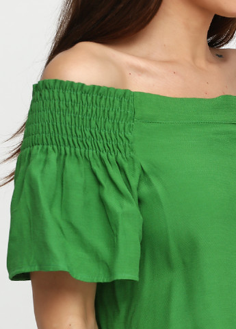 Зеленая летняя блуза Massimo Dutti