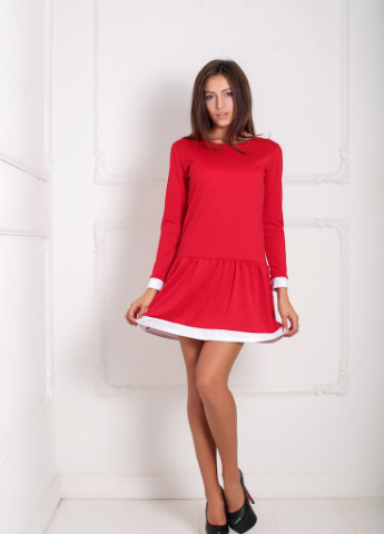 Красное кэжуал повседневное платье из мягкого французского трикотажа с юбкой воланом bolivia Podium однотонное