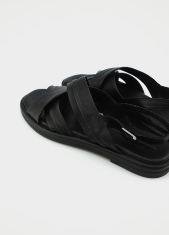 Черные босоножки URBAN TRACE с ремешком с пряжкой