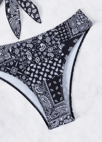 Черно-белый летний купальник (лиф, трусики) бандо, раздельный SHEIN