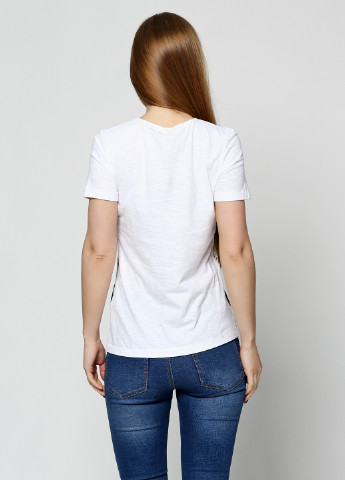 Белая летняя футболка Olsen