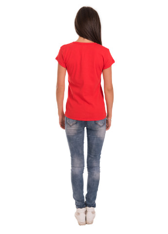 Красная всесезон футболка женская Наталюкс 21-2383