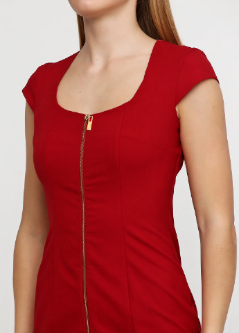 Красное кэжуал платье Sassofono