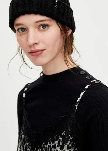 Топ Pull & Bear (244287069)