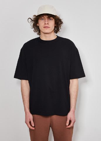 Черная демисезонная мужская футболка оверсайз KASTA design
