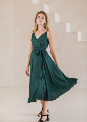 Зелена вечірня плаття а-силует, з спідницею-сонце, на запах FashionYouWant однотонна